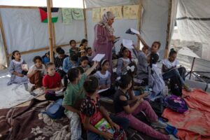 «زخم کودکی»؛ بحران گرسنگی و بی‌خانمانی کودکان غزه از نگاه نیویورک‌تایمز%