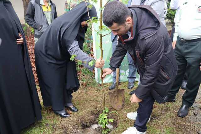 تلاش در حوزه آموزش و پرورش سرمایه‌گذاری برای کاهش آسیب‌های اجتماعی است%