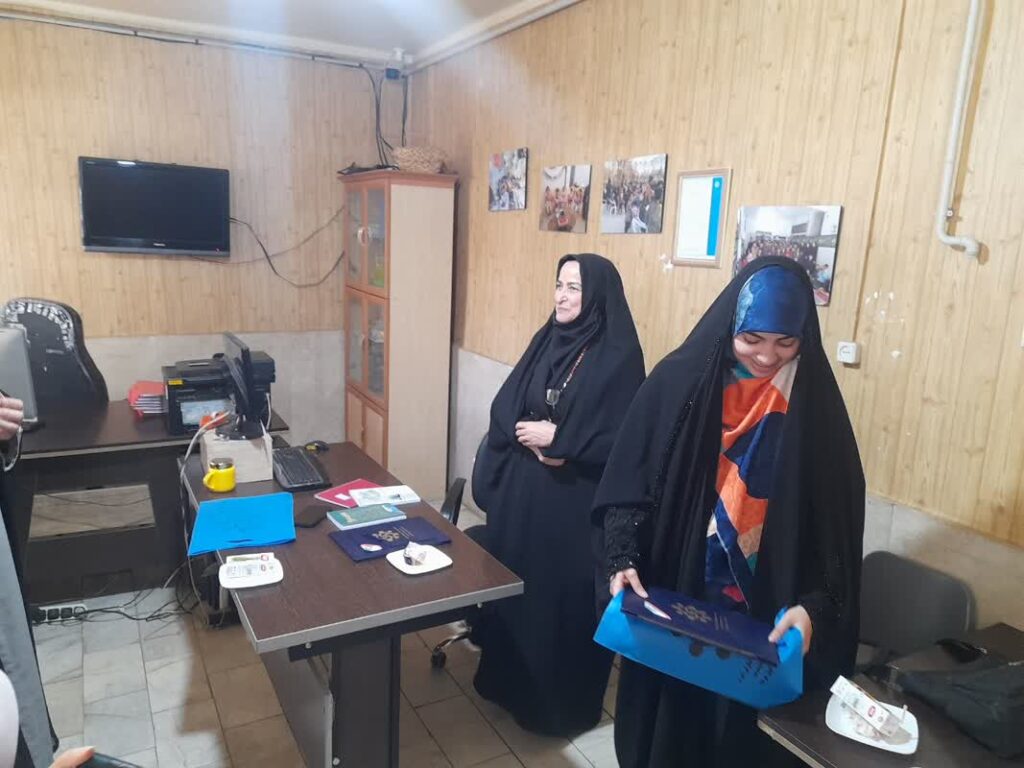 برگزاری جلسه مسئول شتاب‌دهنده اجتماعی «کودکیار» با فعالان اجتماعی استان قزوین%