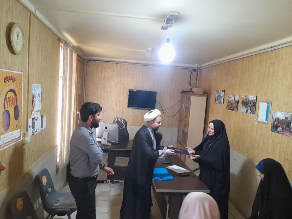 برگزاری جلسه مسئول شتاب‌دهنده اجتماعی «کودکیار» با فعالان اجتماعی استان قزوین%