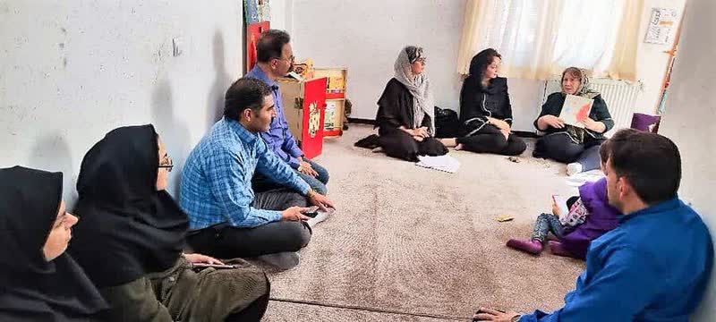 افتتاح کتابخانۀ سیار ویژه کودکان خیابانی کرمانشاه%