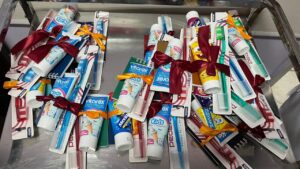 ویزیت دندانپزشکی کودکان سرای امید در دانشکده دندانپزشکی%