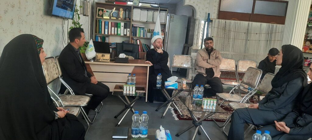 بازدید حجت الاسلام ملکی، مسئول شتابدهنده اجتماعی کودکیار ایران، از مؤسسه خیراندیشان پارسا%