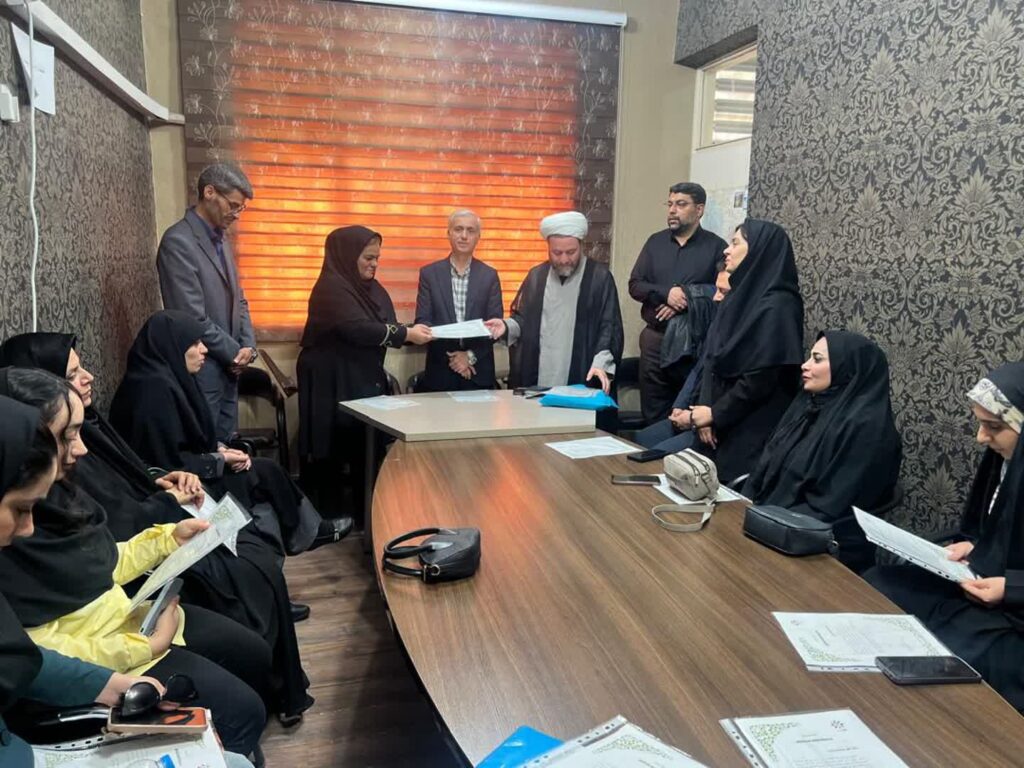 سفر استانی مسئول شتابدهنده اجتماعی کودکیار به استان خوزستان%