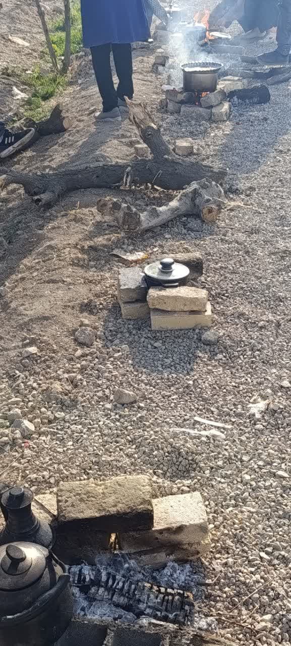 چند رسانهای%