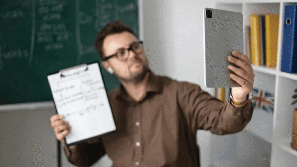 حریم خصوصی دانشآموزان در چنگال لایک%