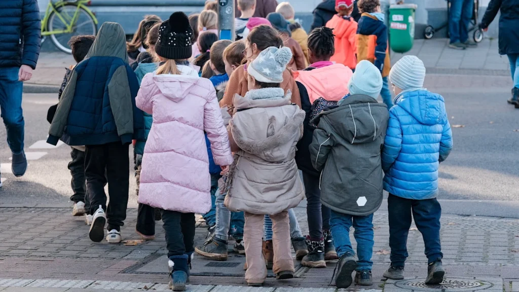 چرا بی‌توجهی به سلامت روان، کودکان کار را در معرض آسیب‌های جدی‌تر قرار می‌دهد؟%