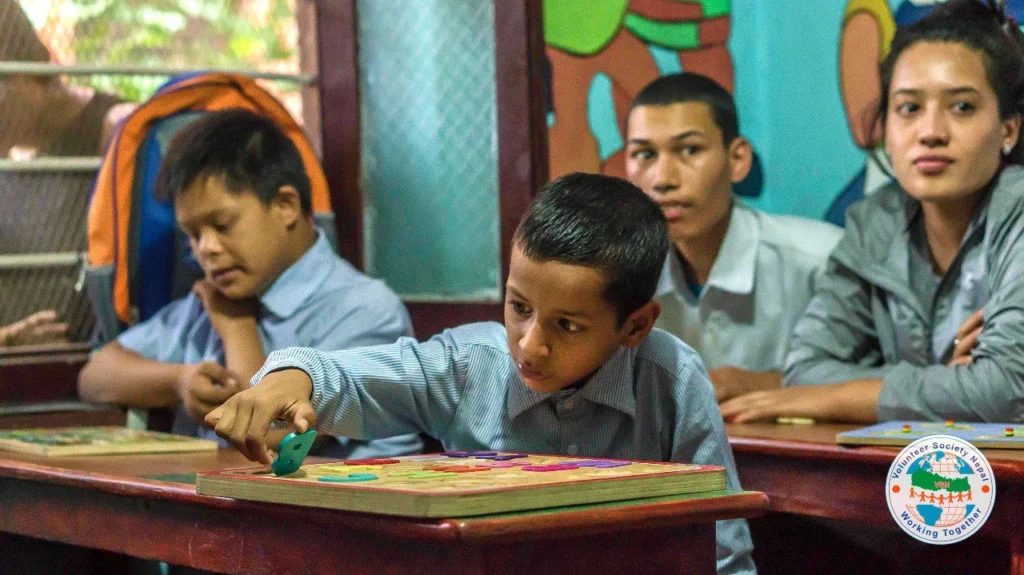 اشتباهات رایج در کمک به کودکان کار%