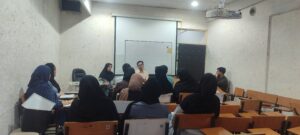 کلاس سوادآموزی یزد میزبان دانشجویان مددکاری اجتماعی%