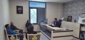 نشست مرکز مهرآوید کرمان برای بهسازی و بازسازی پارک محله%